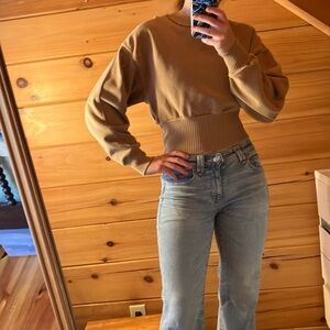 American eagle Women’s long sleeve fitted ribbed bottom